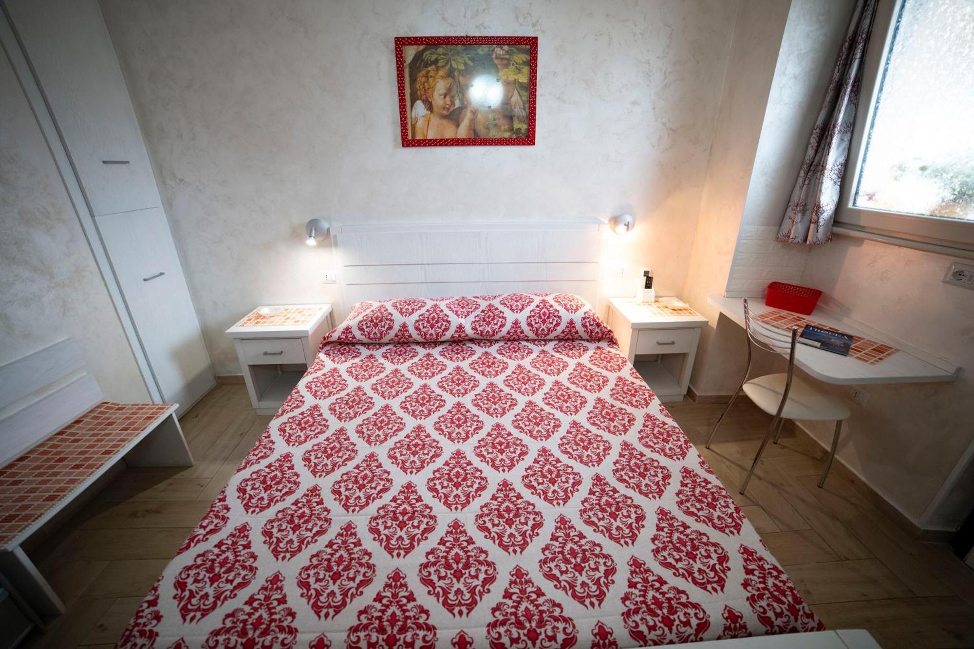 Bed and Breakfast La Perla Del Tirreno Тропея Экстерьер фото