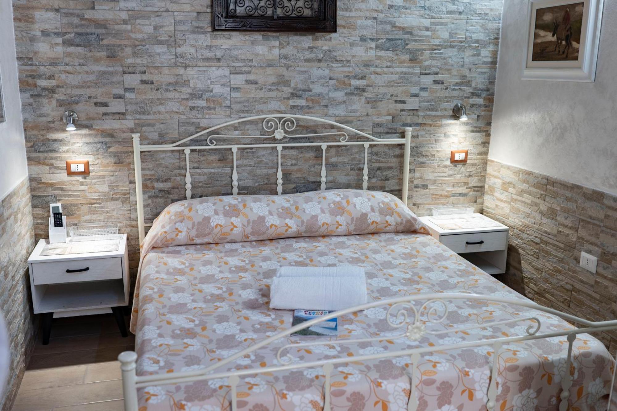 Bed and Breakfast La Perla Del Tirreno Тропея Экстерьер фото