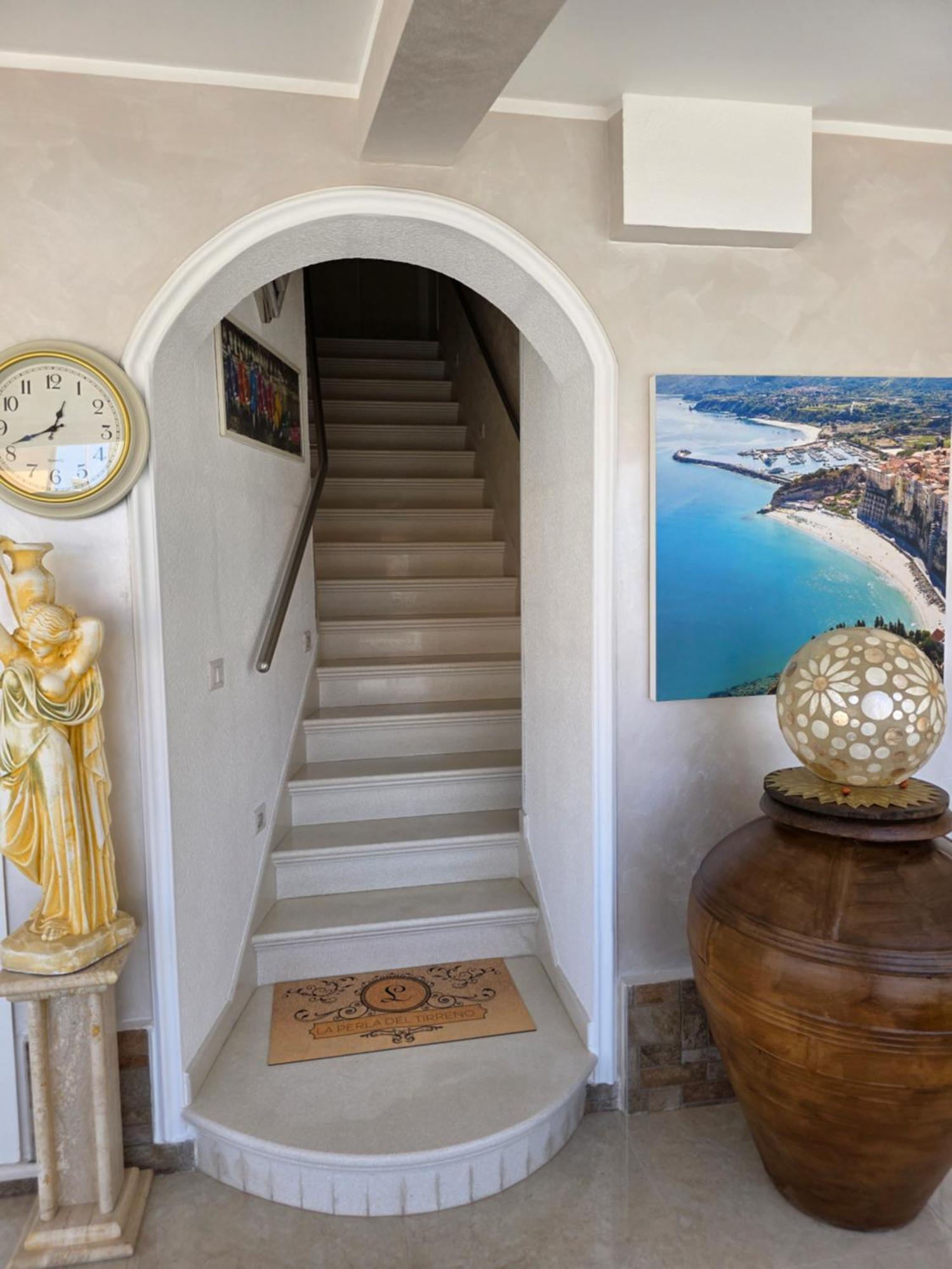 Bed and Breakfast La Perla Del Tirreno Тропея Экстерьер фото