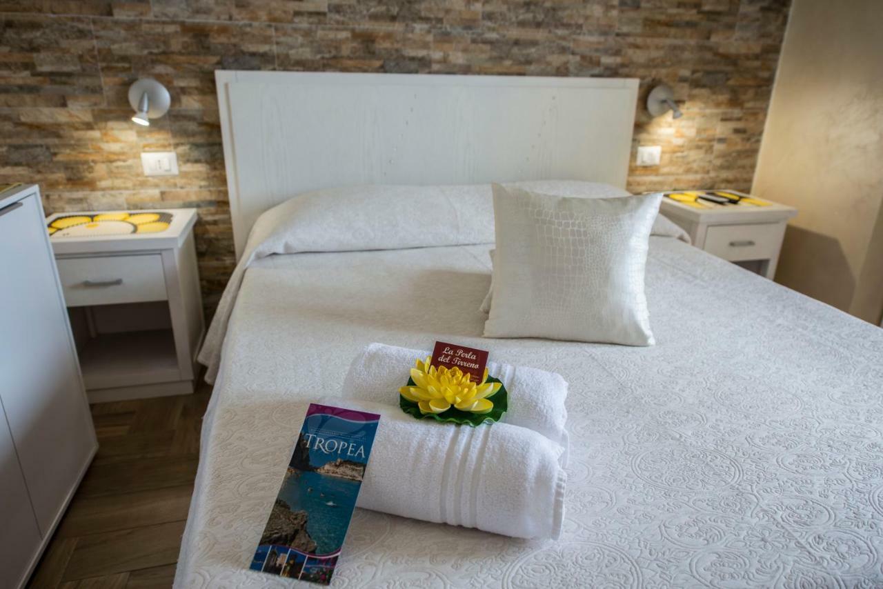 Bed and Breakfast La Perla Del Tirreno Тропея Экстерьер фото